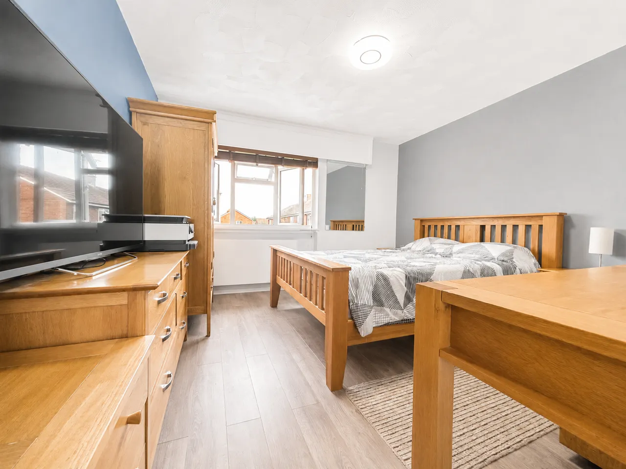 Grove Road, Houghton Regis, photo 11
