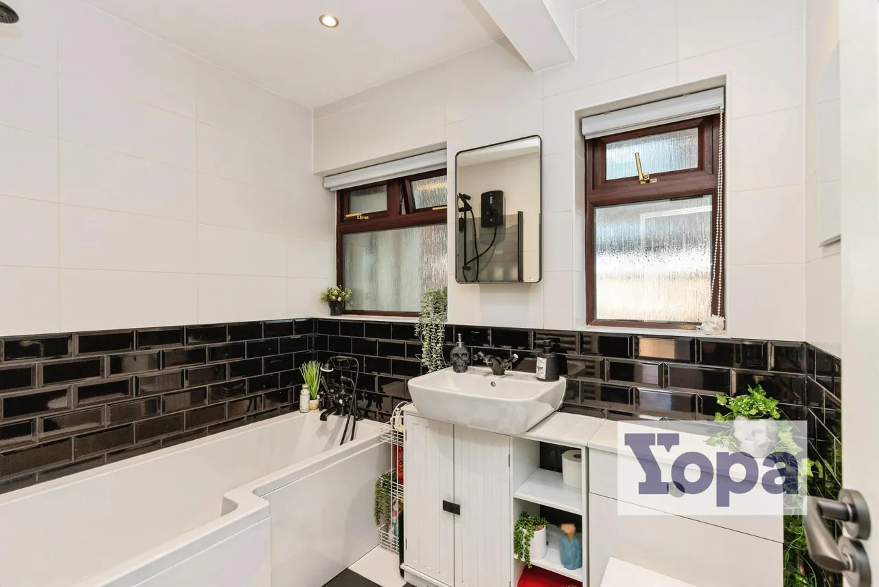 Rugby Road, Poole, BH17, photo 16