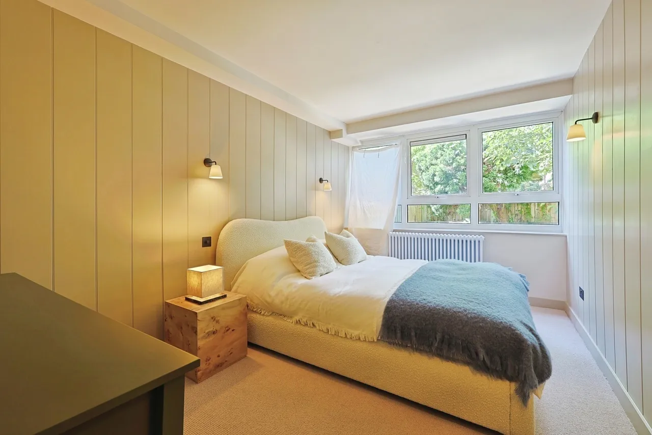 Bullen Street, London, SW11, photo 16