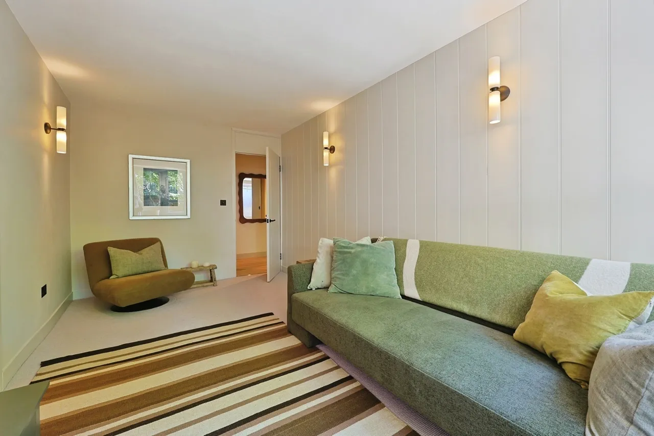 Bullen Street, London, SW11, photo 15