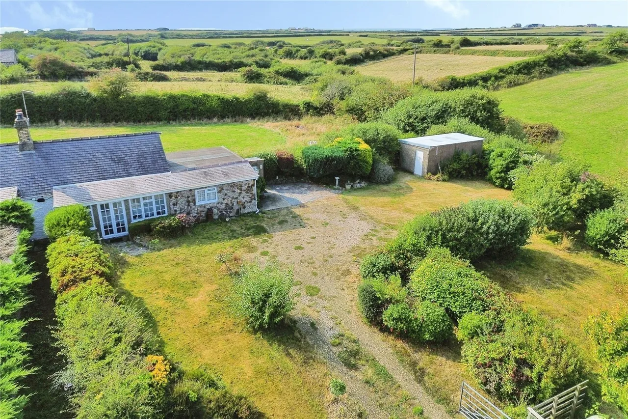 Rhydlios, Rhoshirwaun, LL53, photo 23