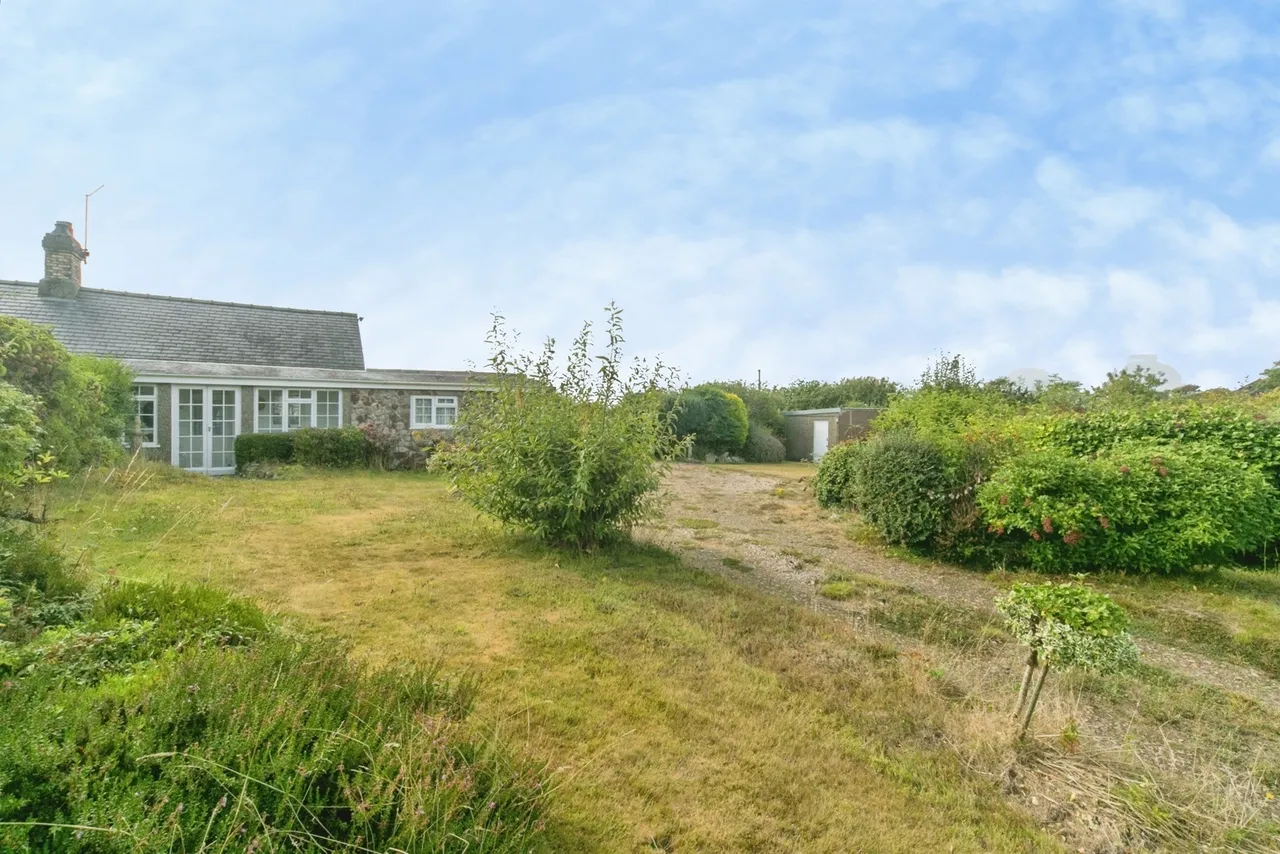 Rhydlios, Rhoshirwaun, LL53, photo 4