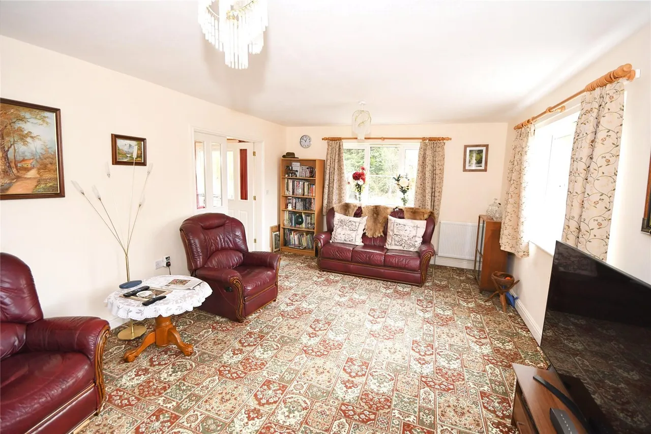 Saxilby Road, Lincoln, Lincolnshire, LN1, photo 3