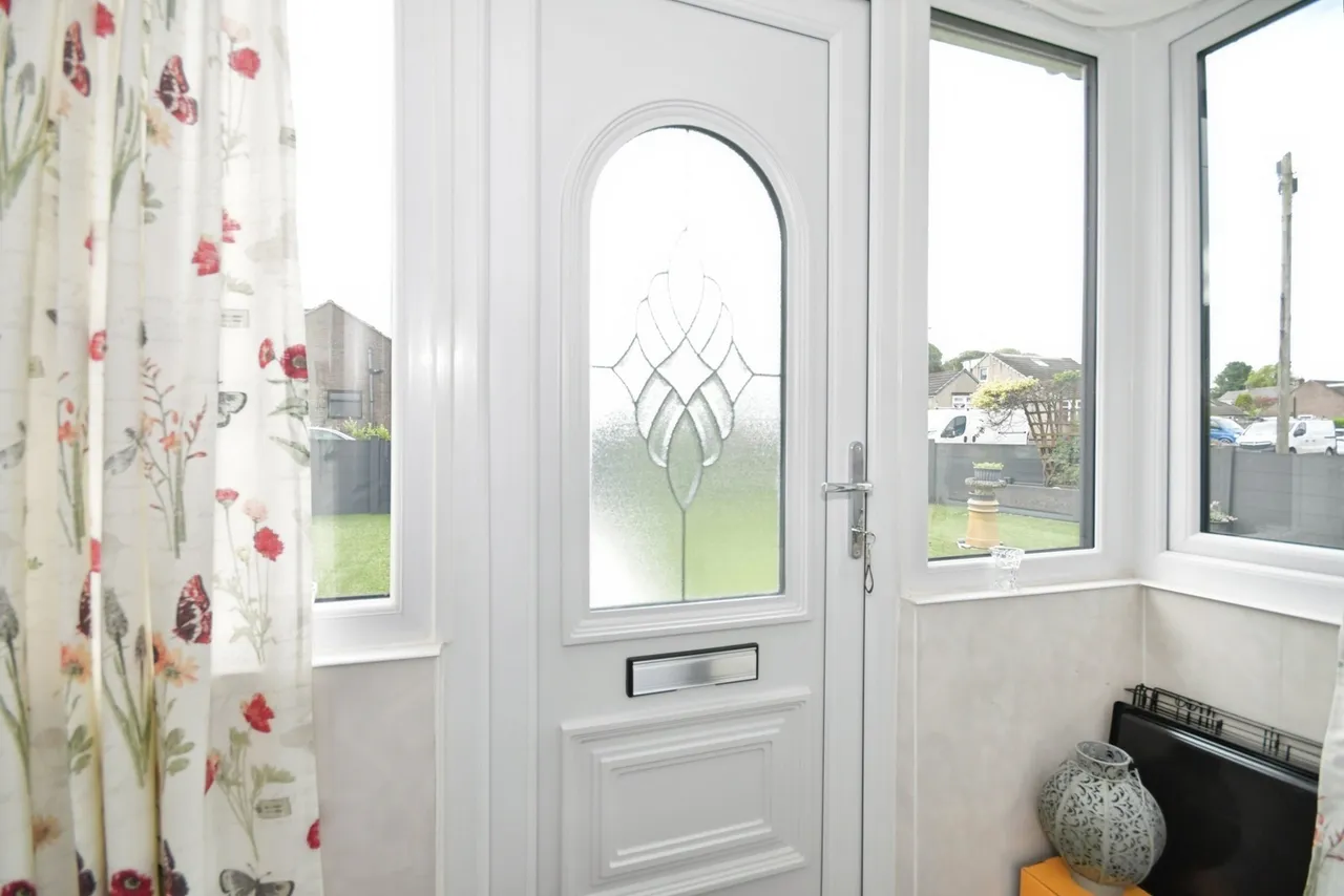 Central Drive, Buxton, Derbyshire, SK17, photo 2