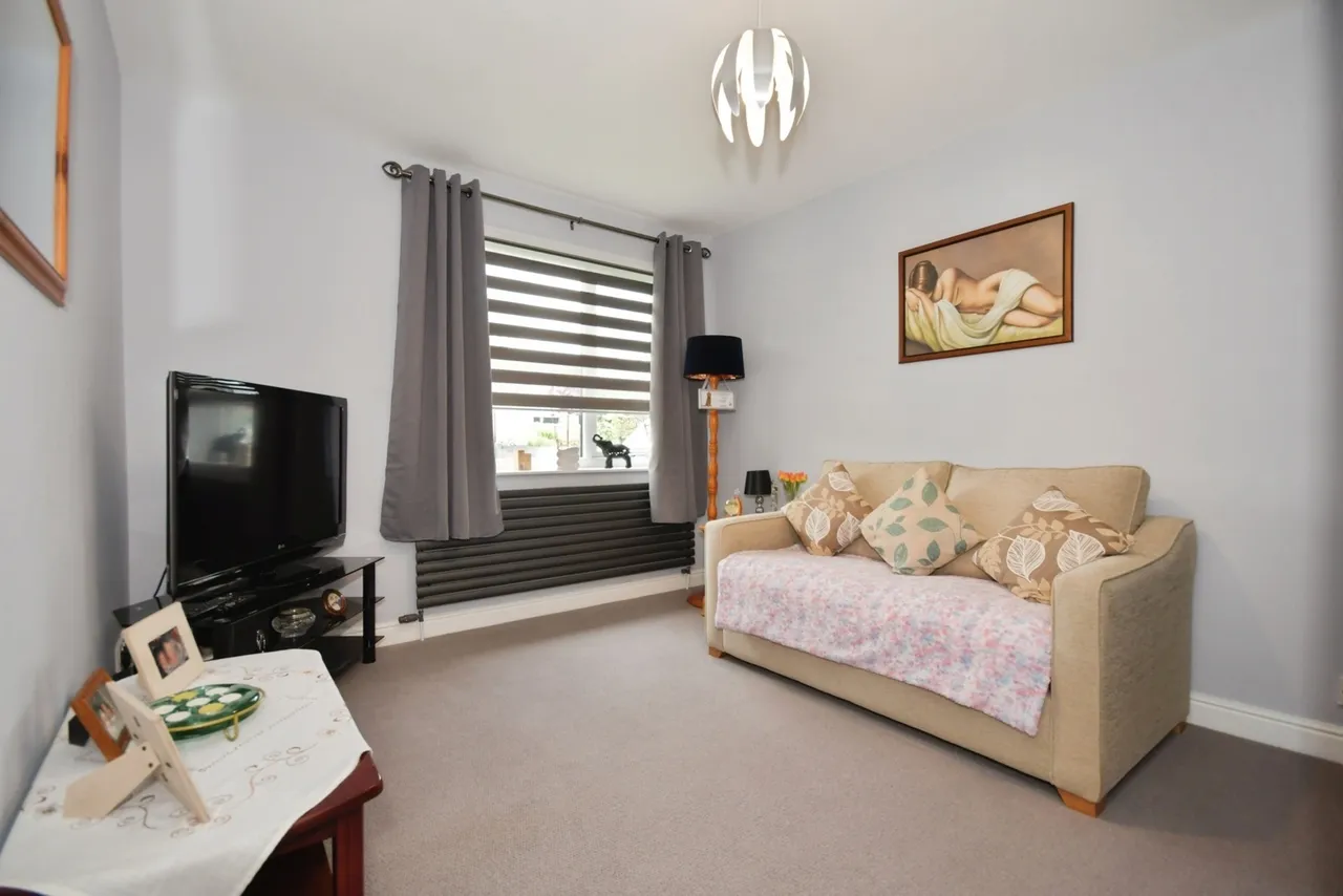 Central Drive, Buxton, Derbyshire, SK17, photo 8