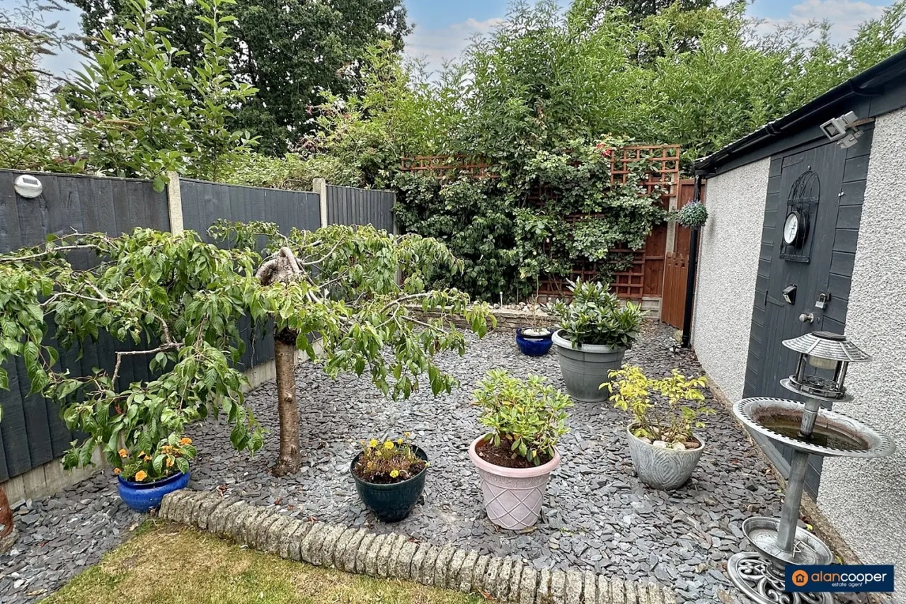 St. Pauls Road, Stockingford, CV10, photo 21