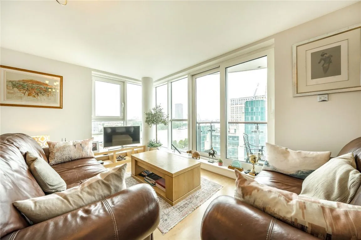 Bridge House, London, photo 2