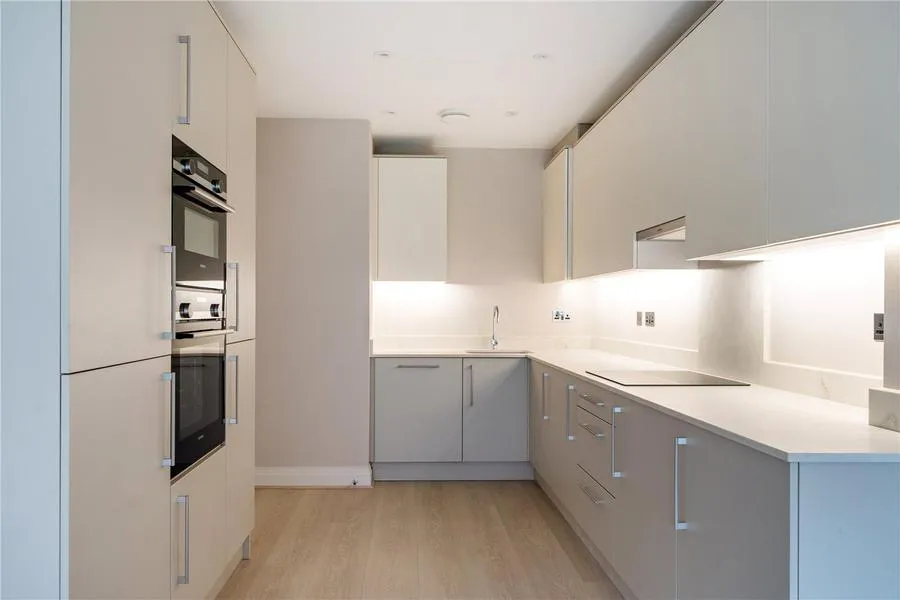 Moorfield Mews, Staines-upon-Thames, TW18, photo 3