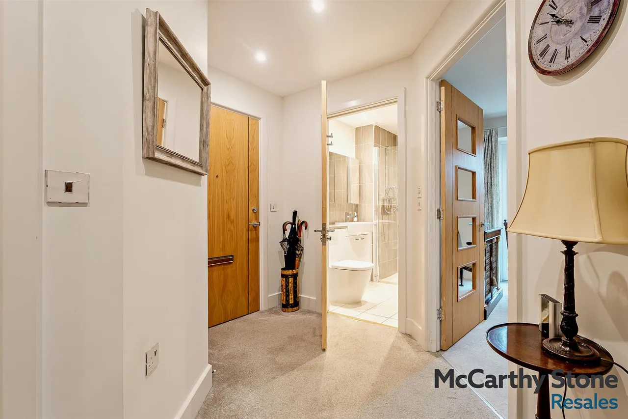 High Street, Cranbrook, TN17, photo 13