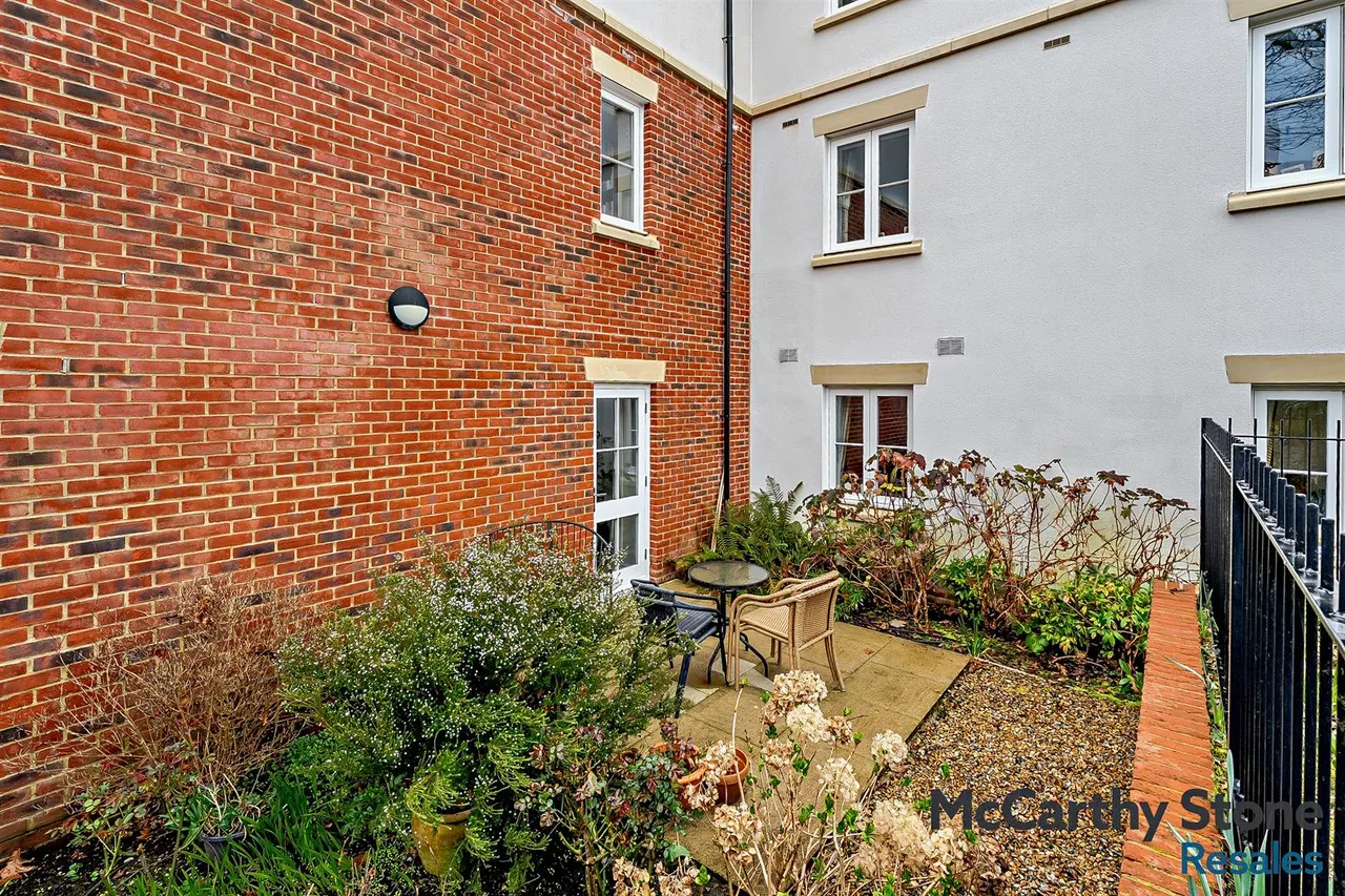 High Street, Cranbrook, TN17, photo 5