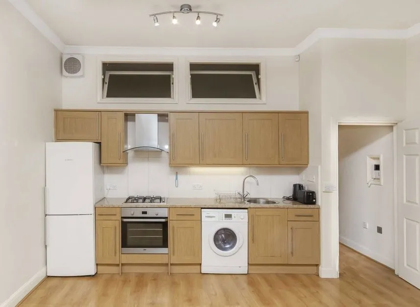Brighton Terrace, Stockwell, SW9, photo 3