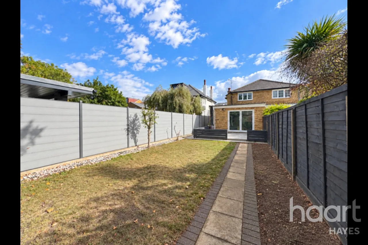 Edgar Road, West Drayton, UB7, photo 18
