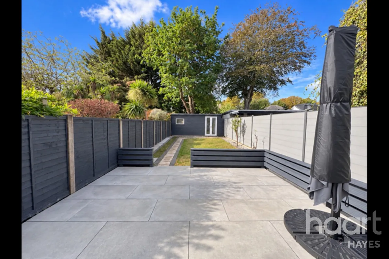 Edgar Road, West Drayton, UB7, photo 17
