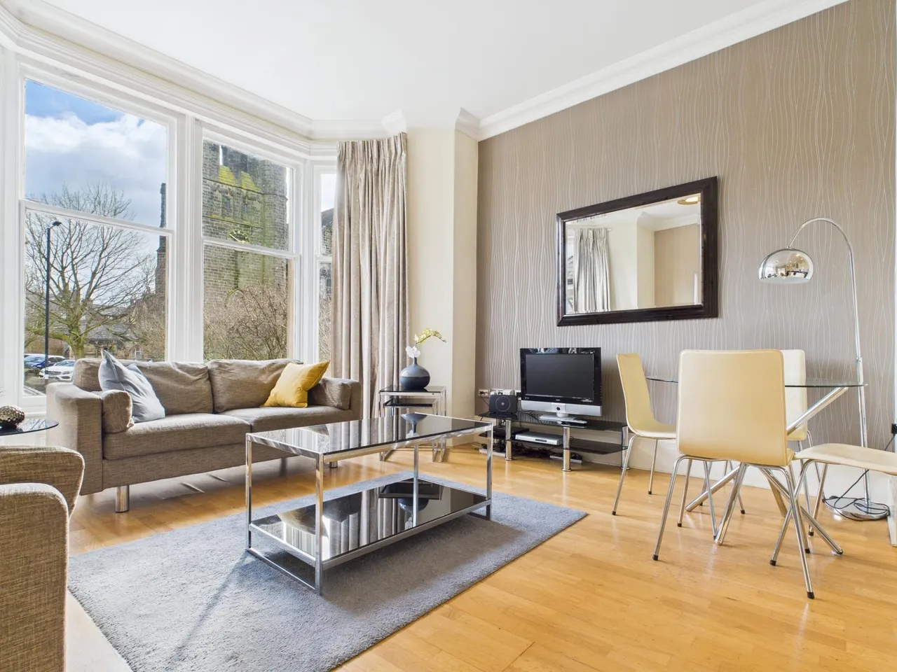 Kings Road, Harrogate, HG1, photo 2