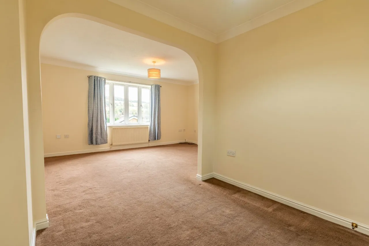 Whitestone Drive, East Morton, BD20, photo 4