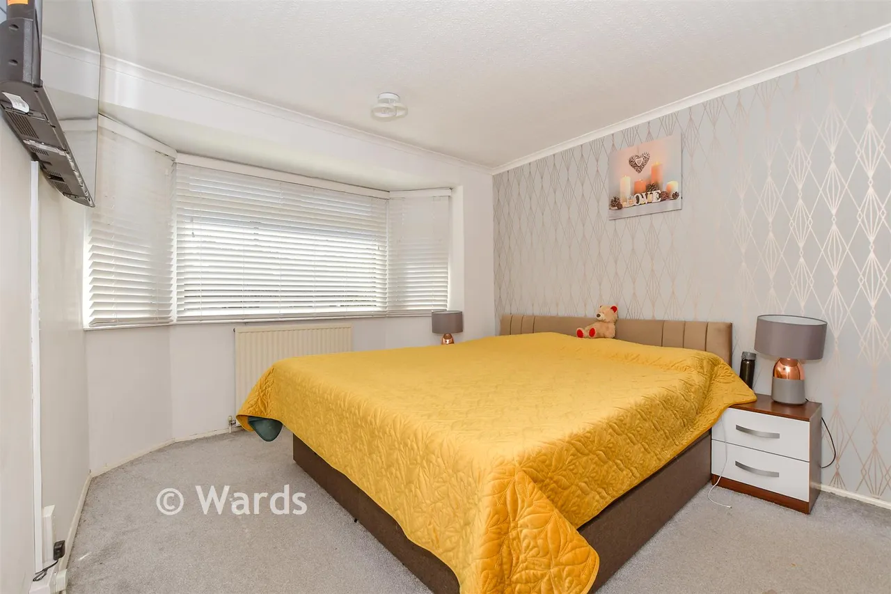 Bybrook Road, Kennington, TN24, photo 12