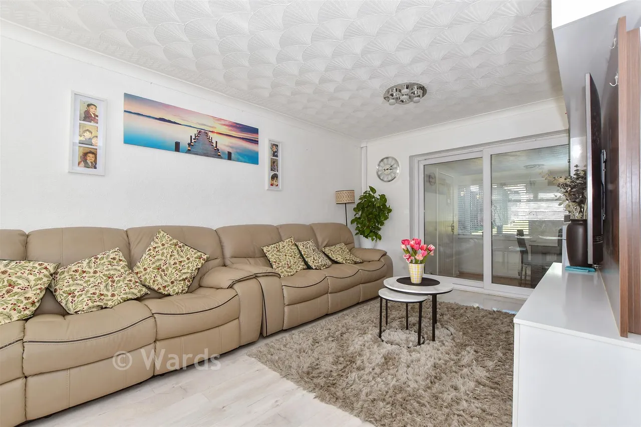 Bybrook Road, Kennington, TN24, photo 7