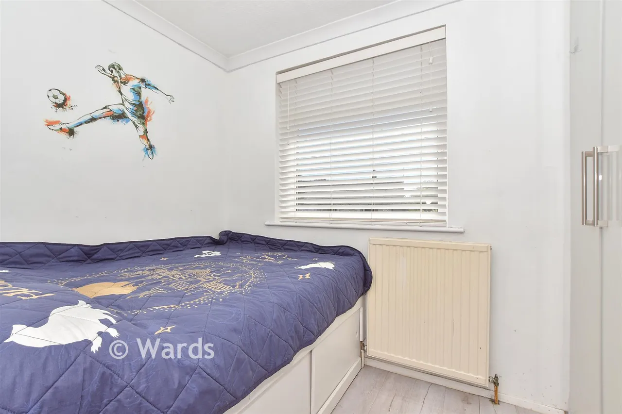 Bybrook Road, Kennington, TN24, photo 13