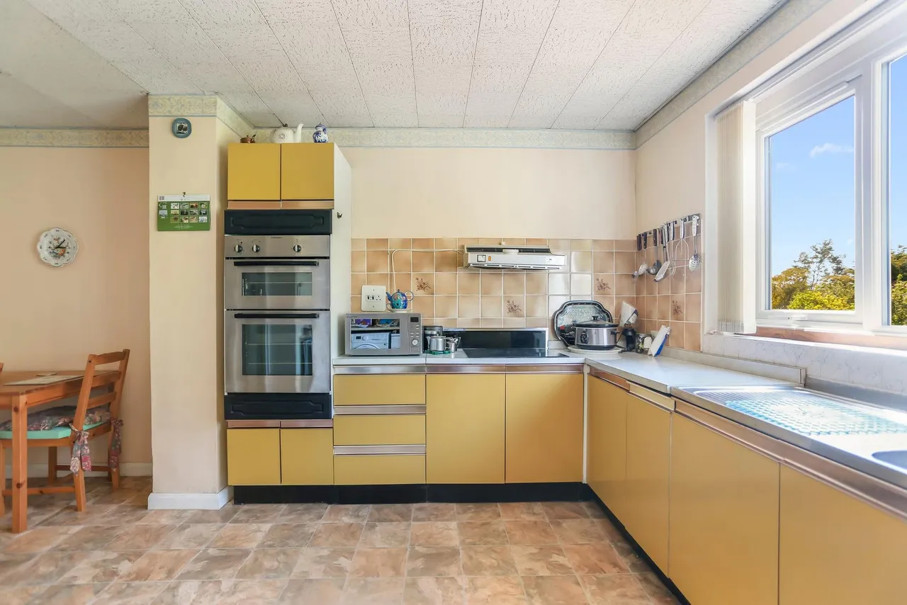 Lloyd Road, Hove, BN3, photo 7