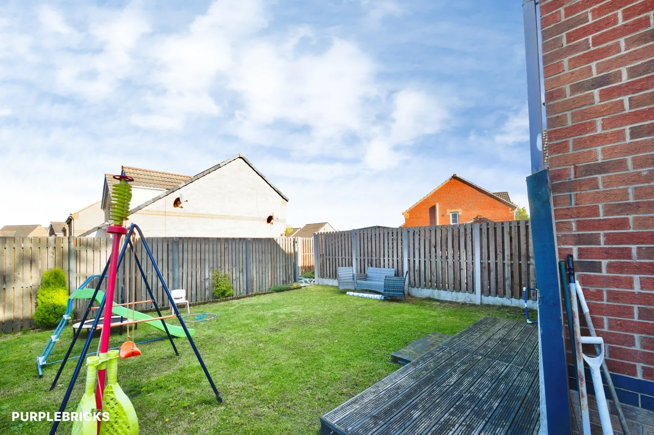 Thornroyd Drive, Bradford, BD4, photo 19