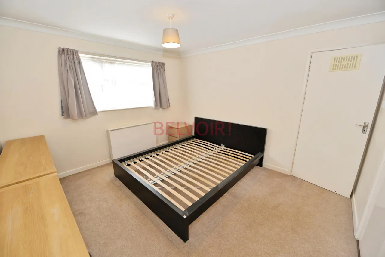 Lincoln Court, Shirley, Southampton, SO15, photo 7