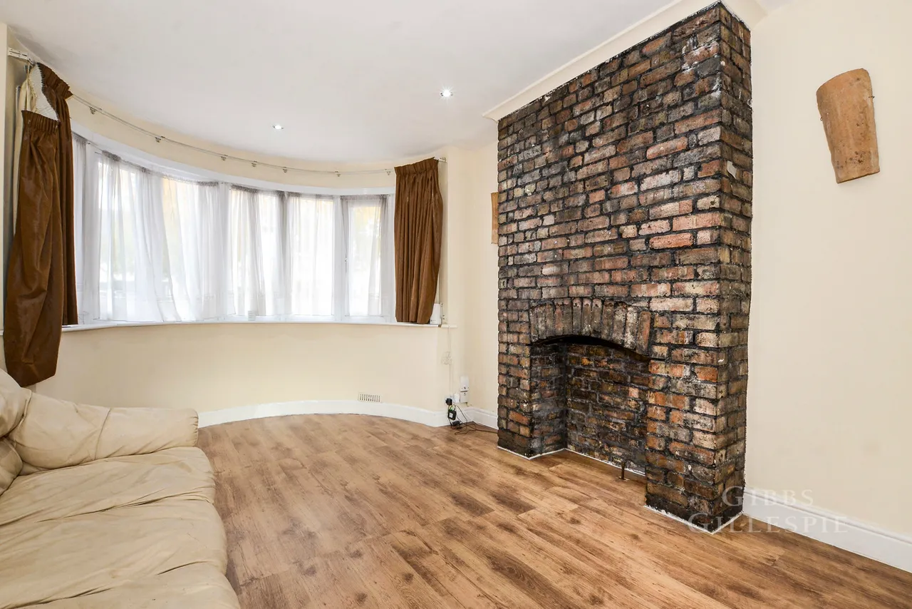Malvern Avenue, Harrow Fees Apply, HA2, photo 5