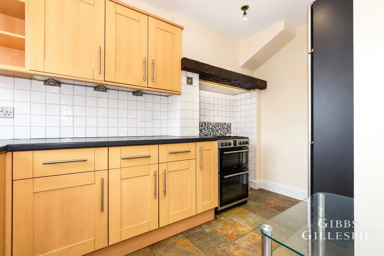 Malvern Avenue, Harrow Fees Apply, HA2, photo 2
