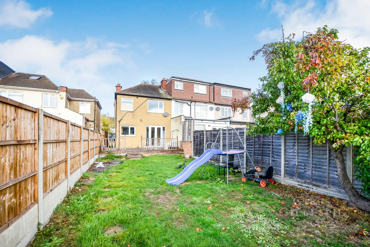 Malvern Avenue, Harrow Fees Apply, HA2, photo 16