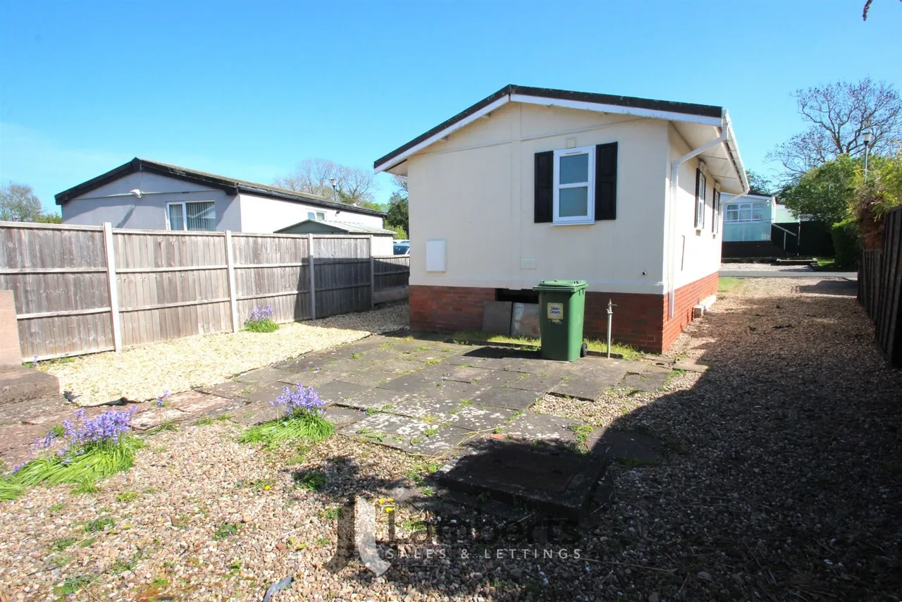 4 Oversley Mill Park, Alcester, photo 12