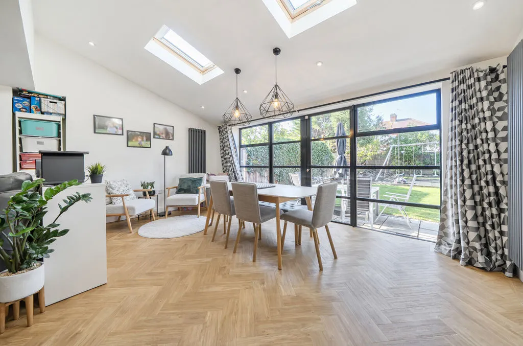 Gerda Road, London, SE9, photo 2