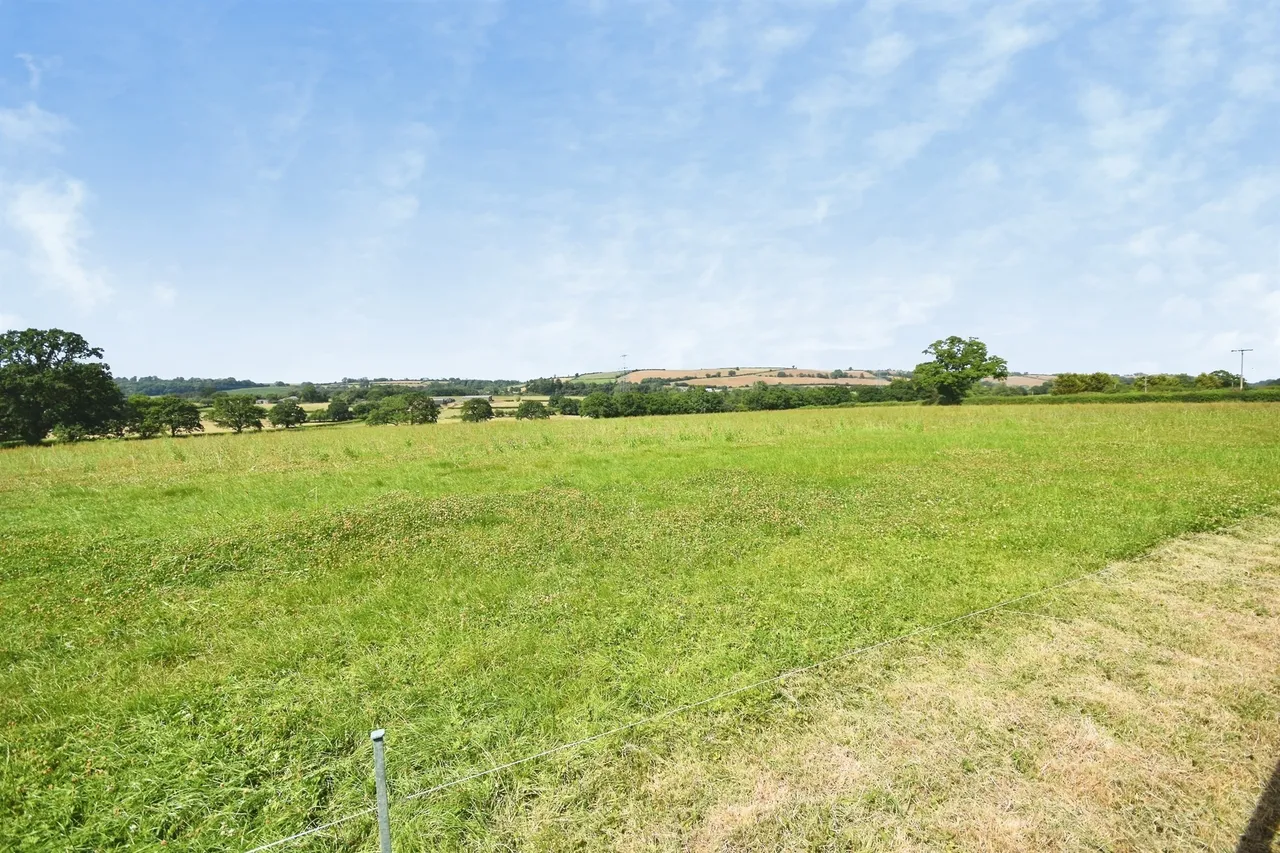 Sawyers Mill, Shillingford, EX16, photo 15