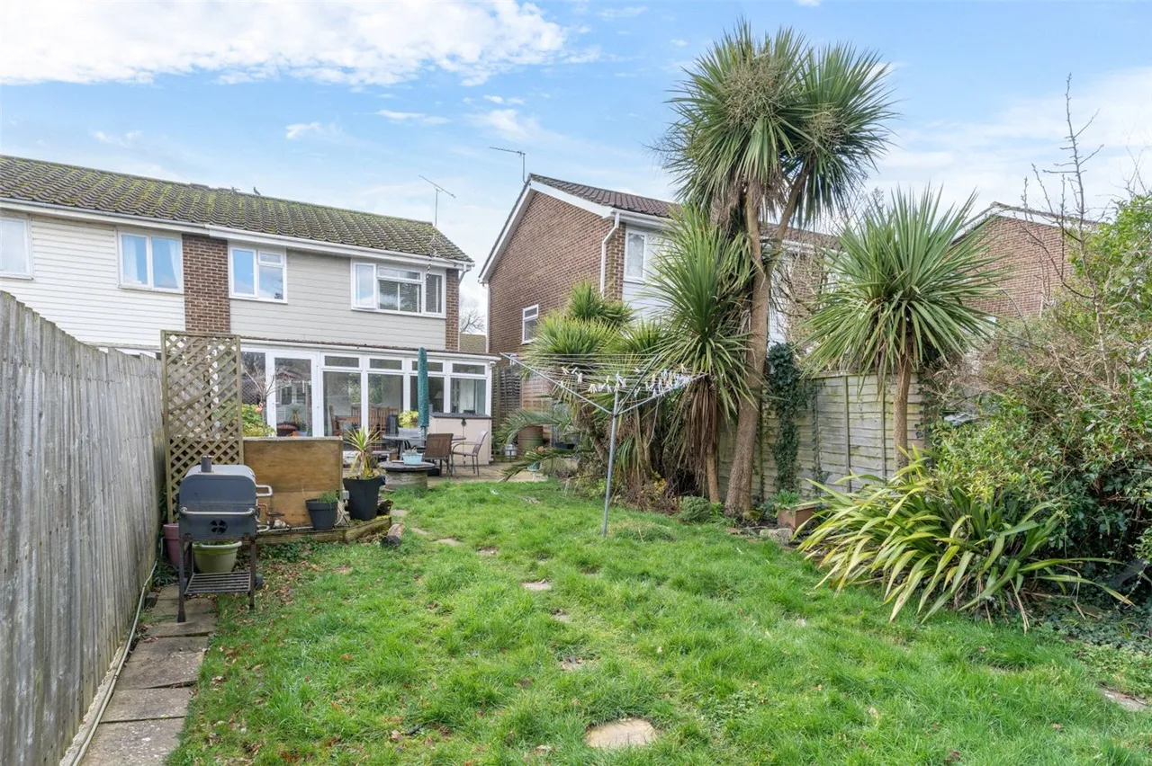 Runnymede Avenue, Bearwood, BH11, photo 18
