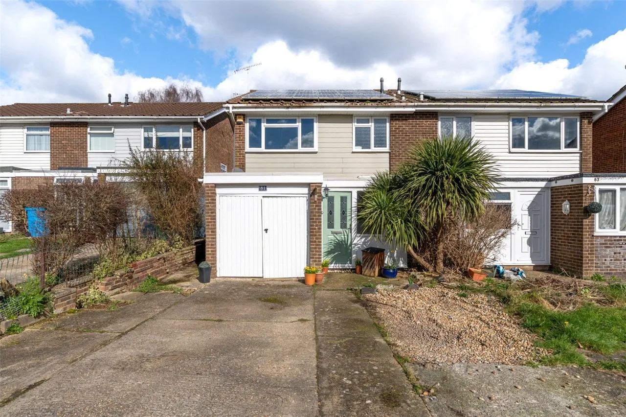 3 bed house for sale, Runnymede Avenue, Bearwood, BH11