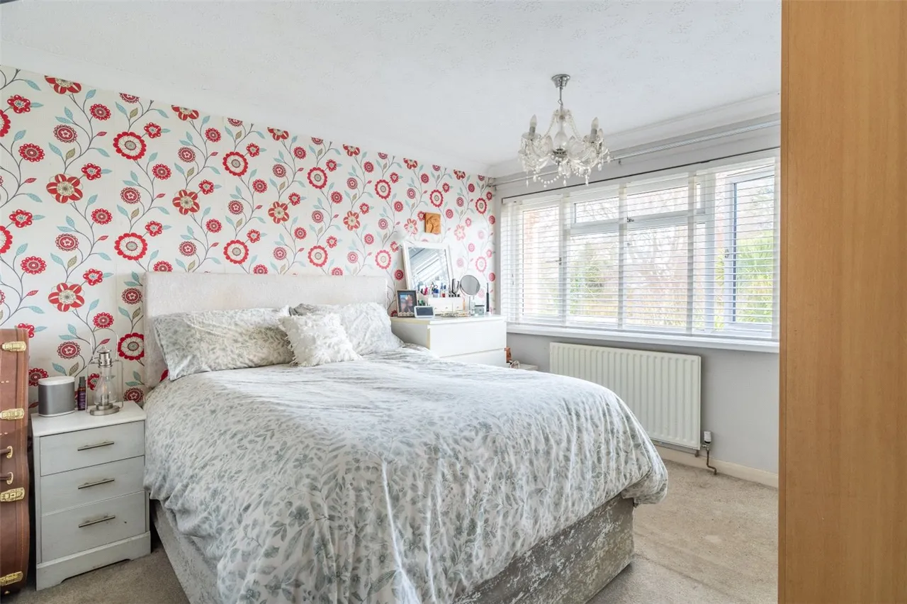 Runnymede Avenue, Bearwood, BH11, photo 12