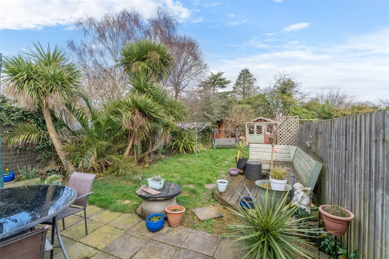 Runnymede Avenue, Bearwood, BH11, photo 16