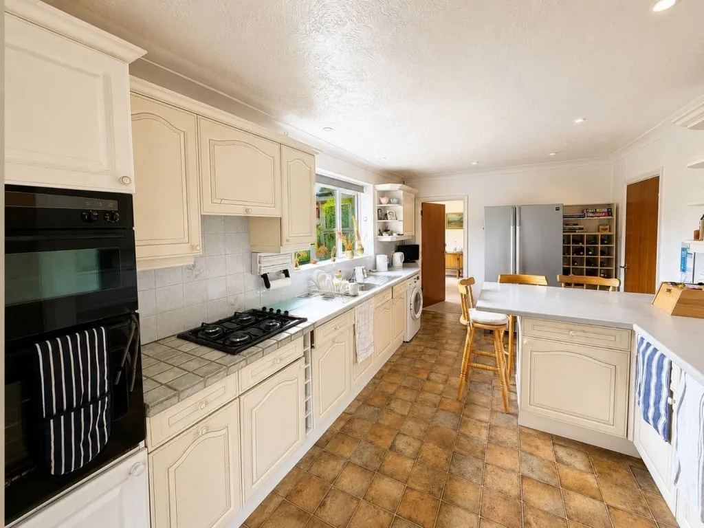 Collington Grove, Bexhill on Sea, photo 3