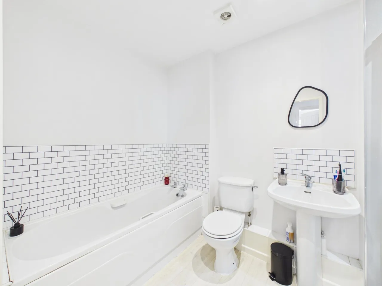 Marlborough Road, Nuneaton, CV11, photo 8