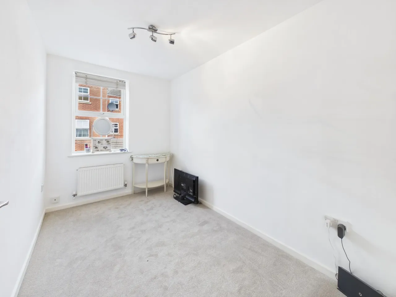 Marlborough Road, Nuneaton, CV11, photo 7