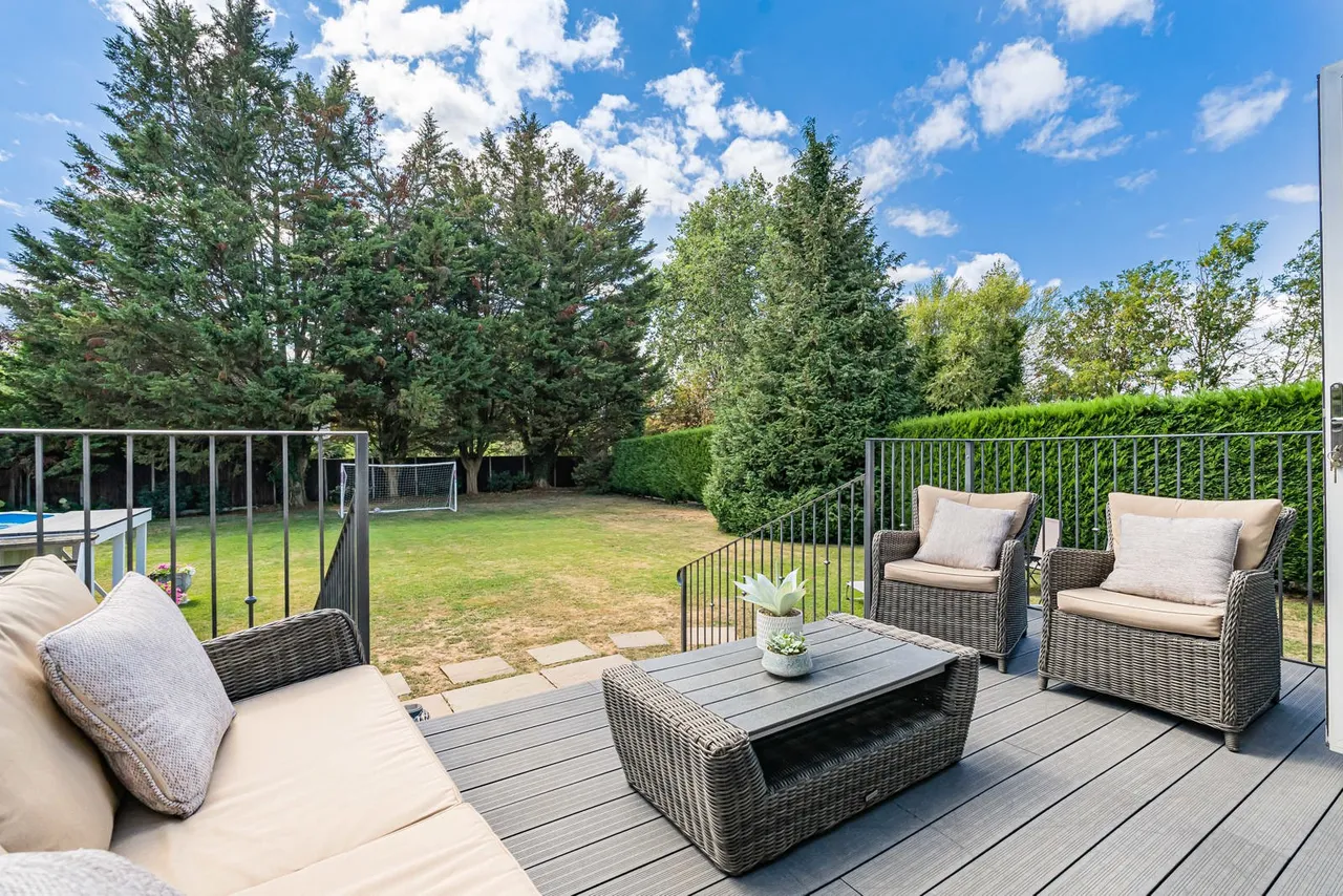 Mayfield Gardens, Staines-upon-Thames, TW18, photo 37