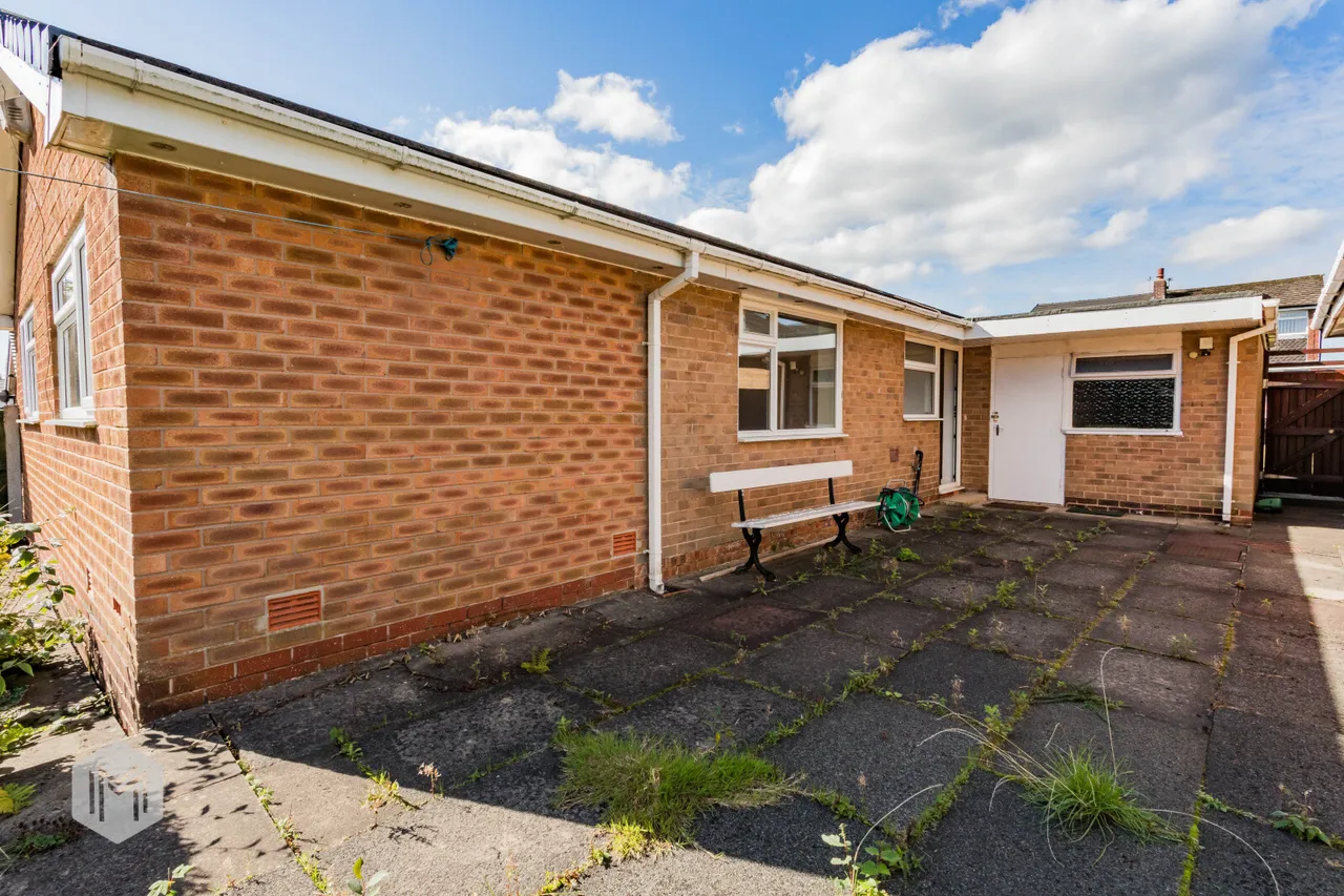 Lynwood Grove, Bolton, BL2 3JZ, photo 9