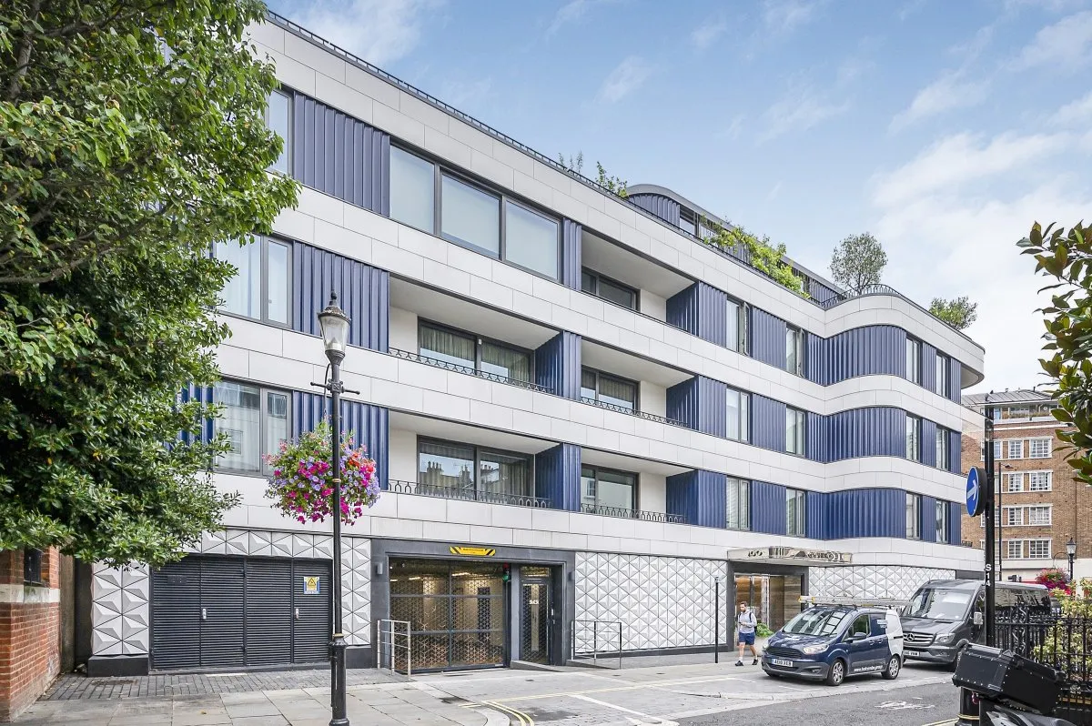 Queensway, Bayswater, London, W2, photo 4
