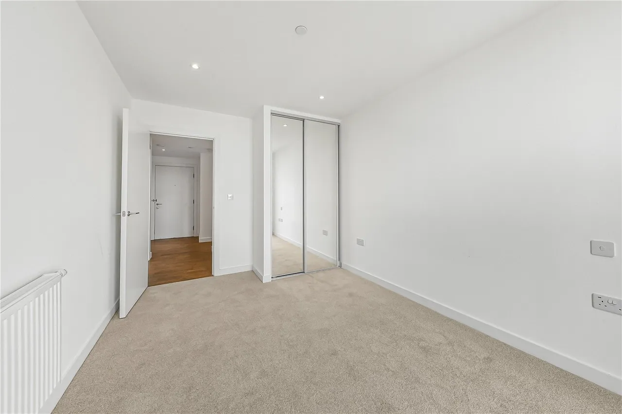 Terry Spinks Place, Canning Town, E16, photo 8