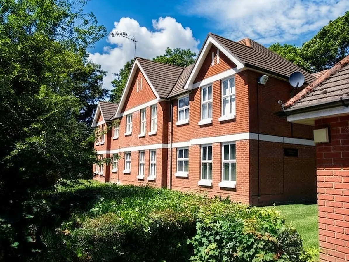 1 bed flat to rent, Edinburgh Court, Regents Park, SO15