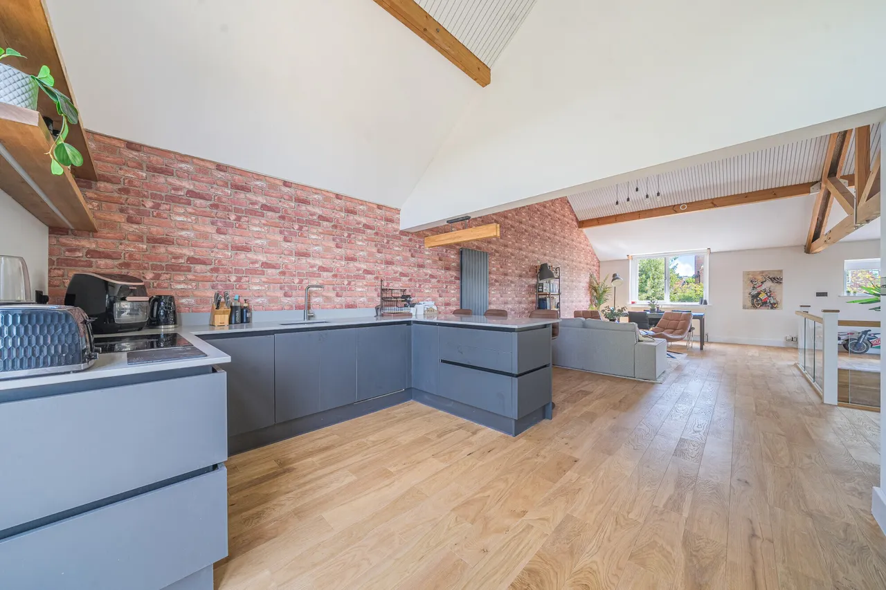 White Hart Lane, Tadley, RG26, photo 9