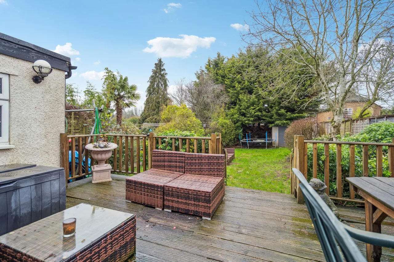 Park Close, Bushey, WD23, photo 4