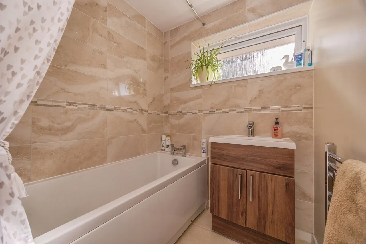 Fairbourne Close, Waterlooville, PO8, photo 15