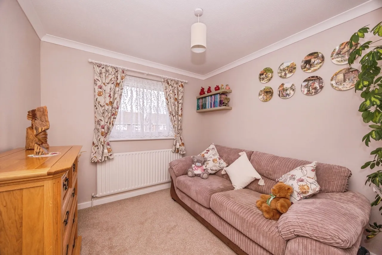 Fairbourne Close, Waterlooville, PO8, photo 18
