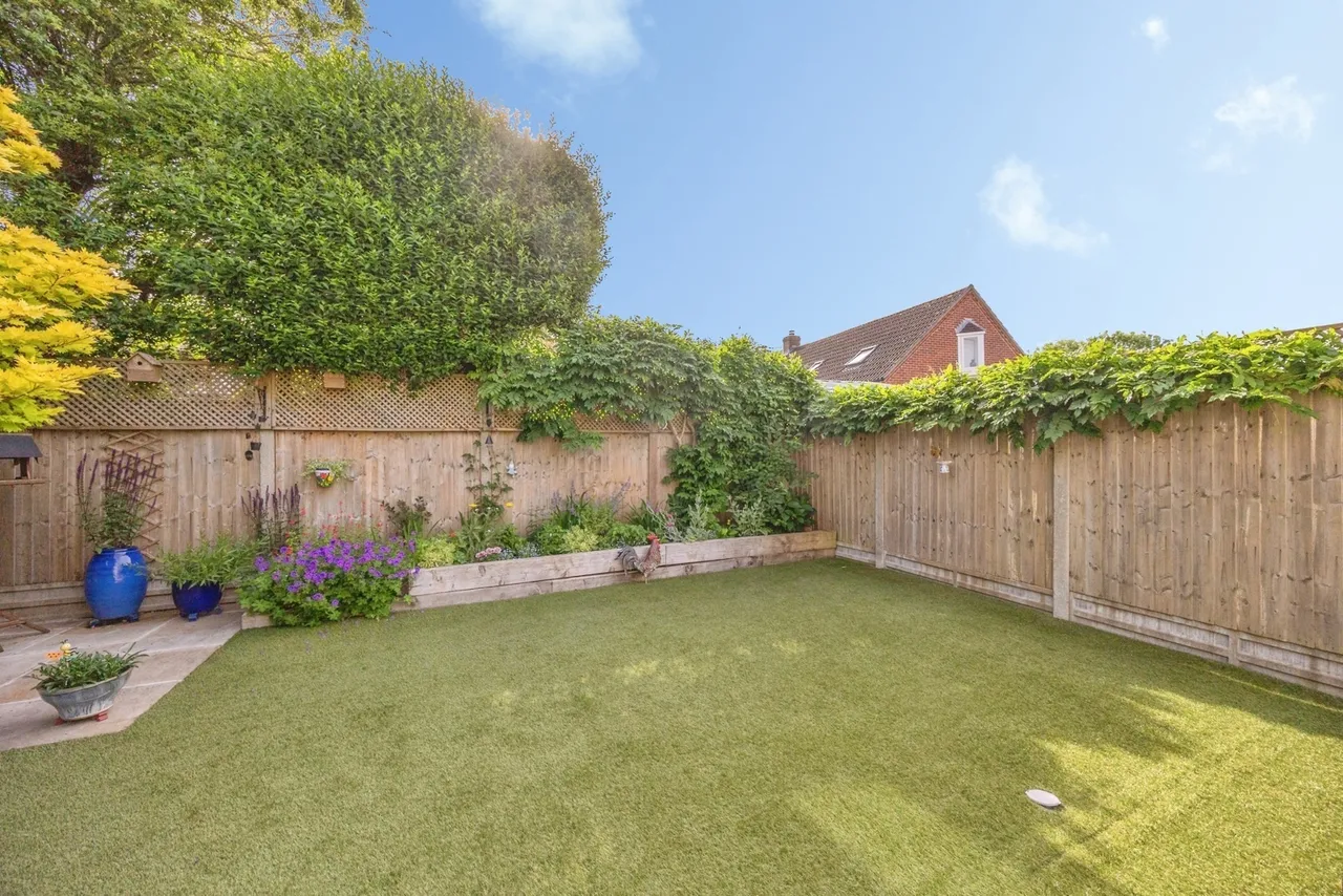 Fairbourne Close, Waterlooville, PO8, photo 21