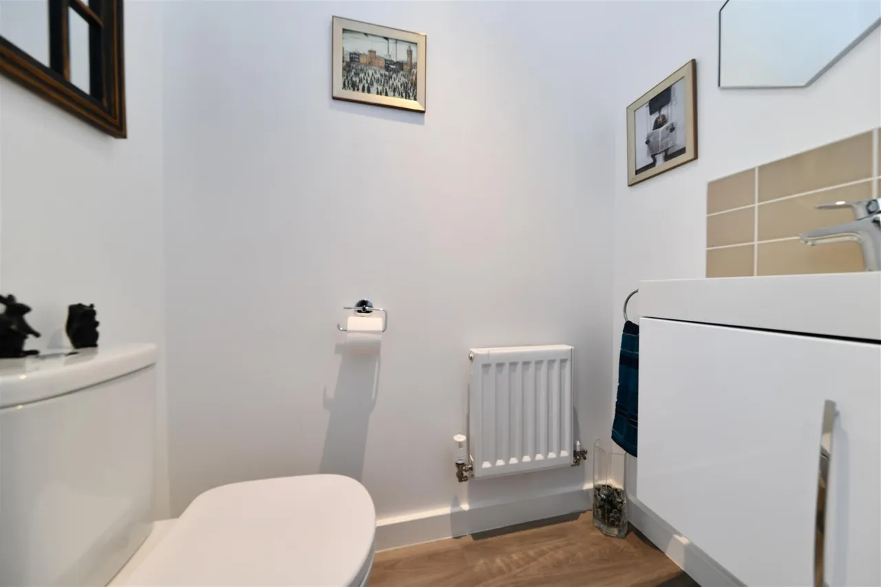 Dunnock Close, Knebworth, Herts, SG3 6FR, photo 12
