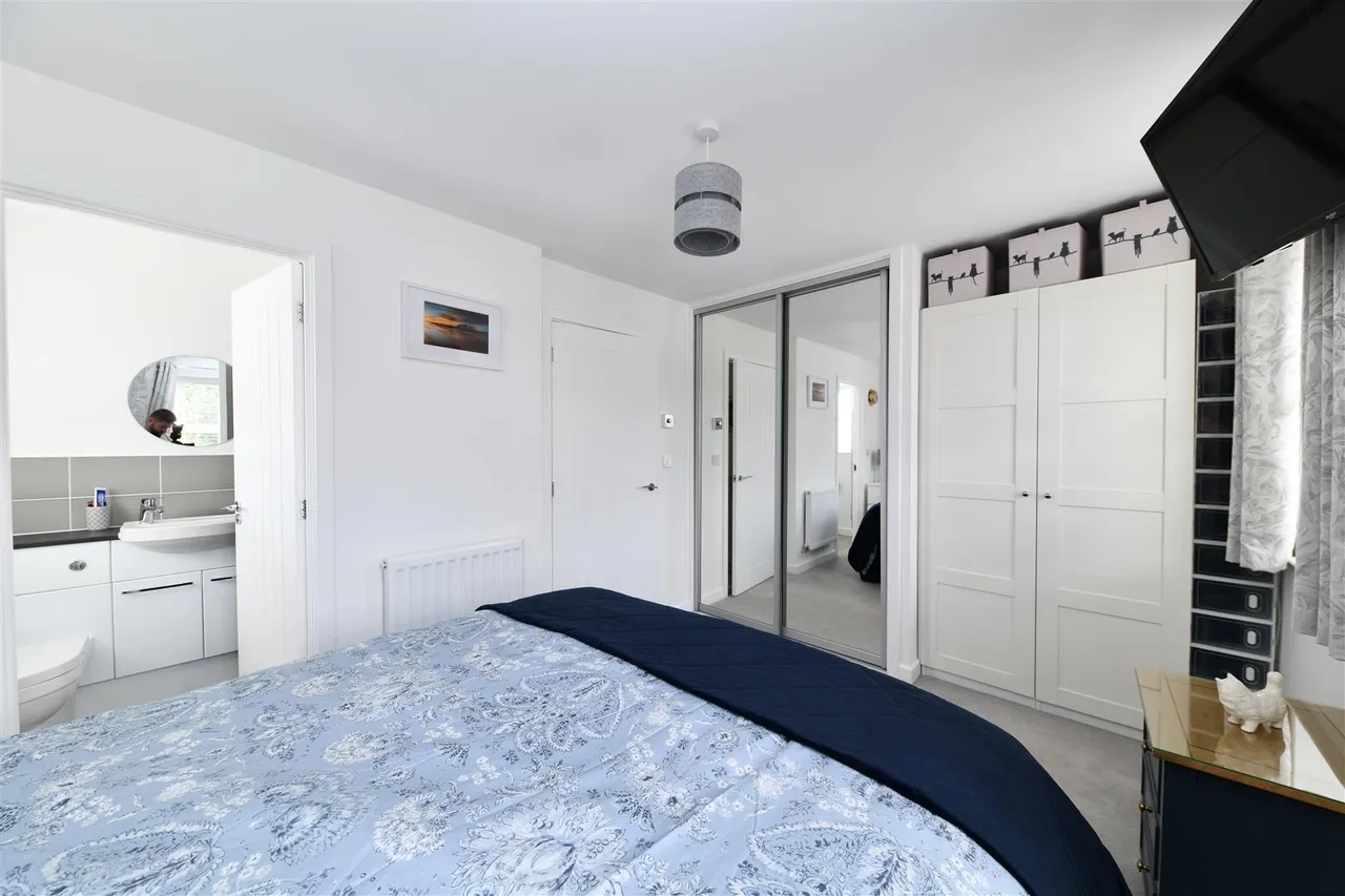 Dunnock Close, Knebworth, Herts, SG3 6FR, photo 16